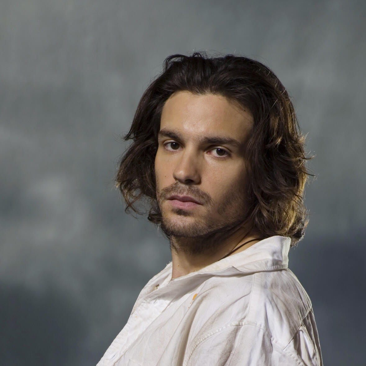 Santiago Cabrera Heroes