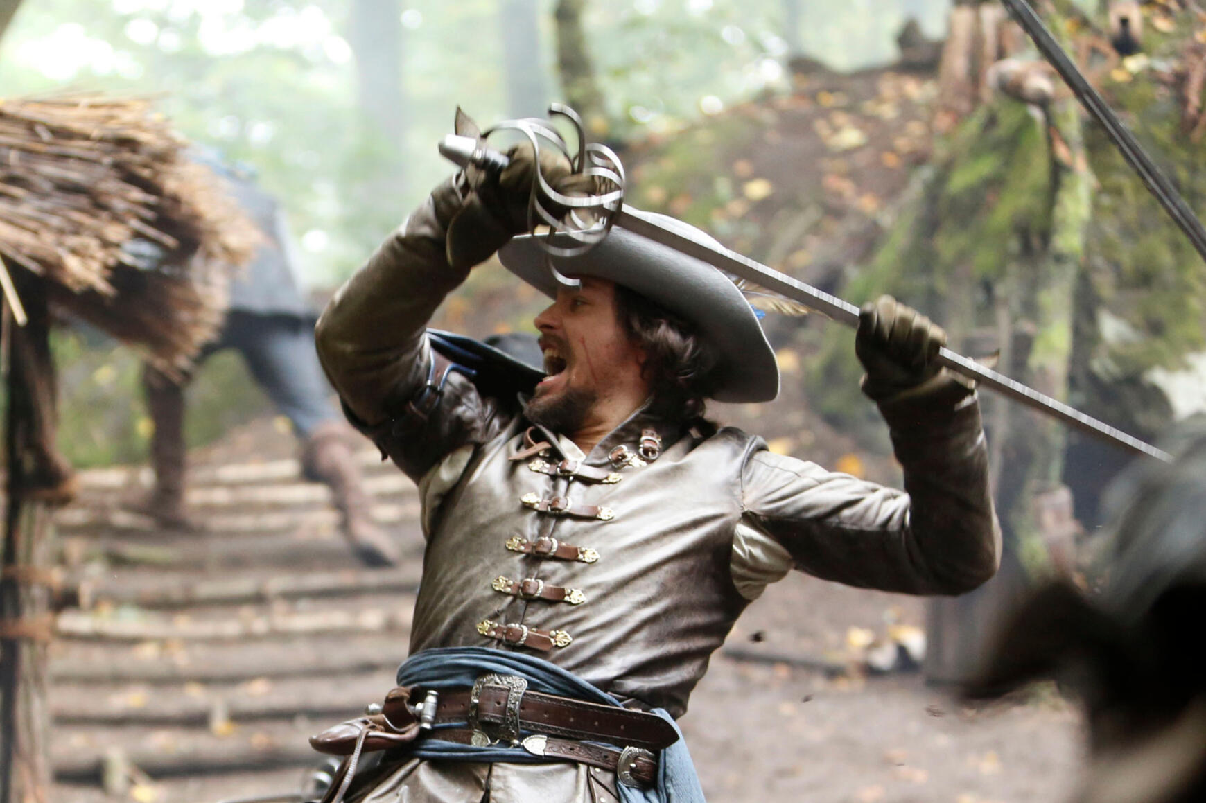 Santiago Cabrera
