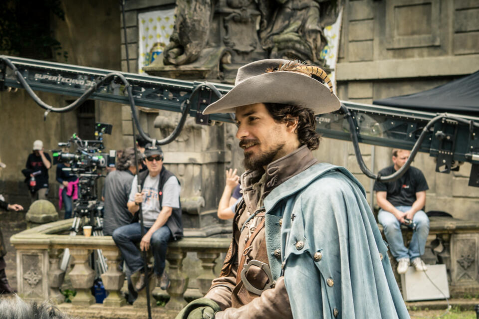 Santiago Cabrera